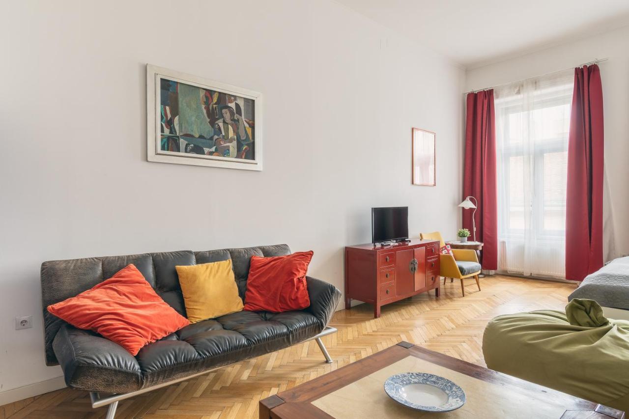 Bright & Spacious Loft With Basilica View Βουδαπέστη Εξωτερικό φωτογραφία
